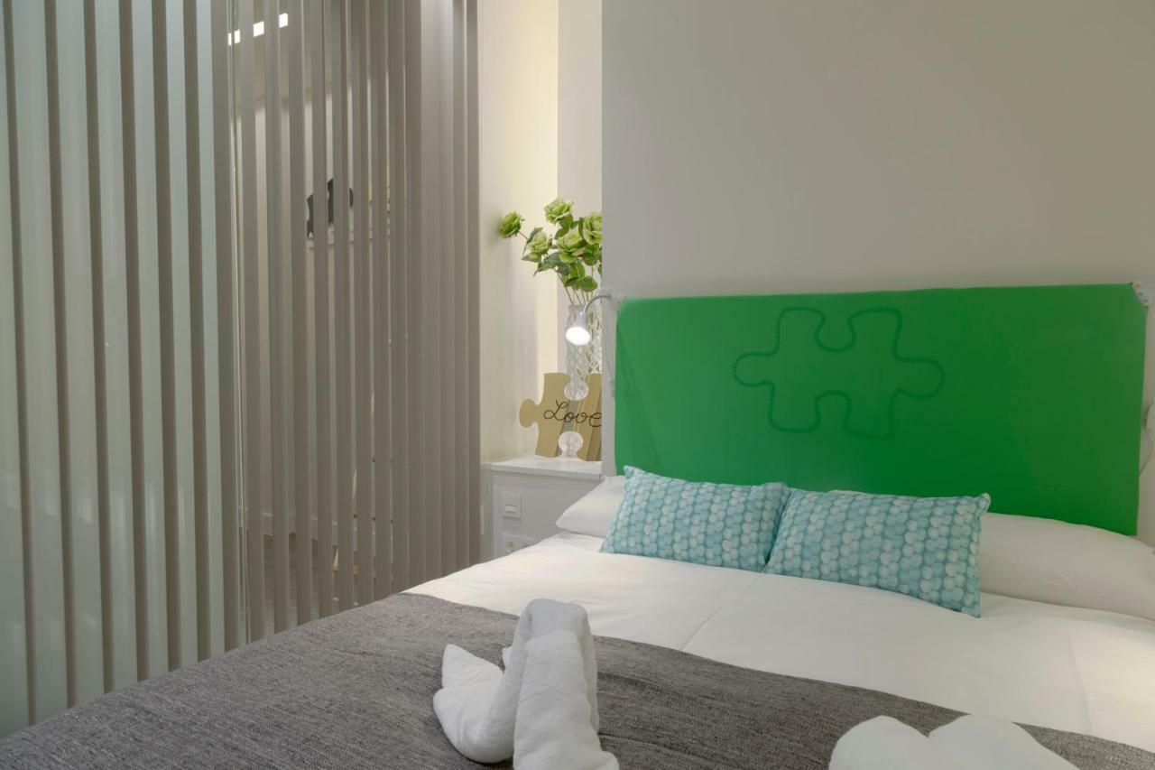 Apartamento Suncity Teatro Premier Málaga Exterior foto